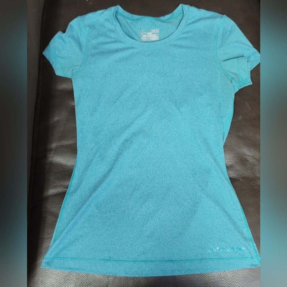 Under Armour fitted shirt